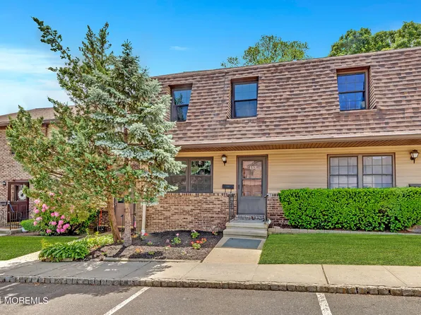 153 Village Green Way, Hazlet, NJ 07730