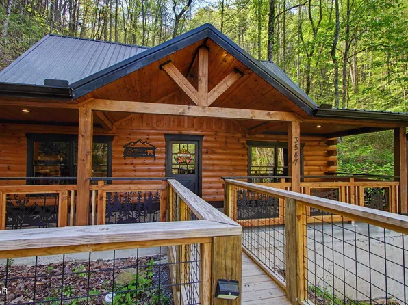 3547 Sugar Maple Loop Rd, Sevierville, TN 37862
