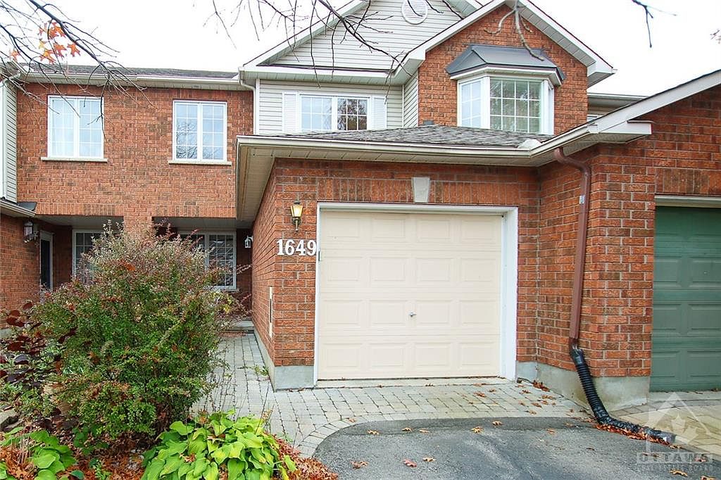 1649 Jobin Cres, Ottawa, ON K1J 1C4 Zillow