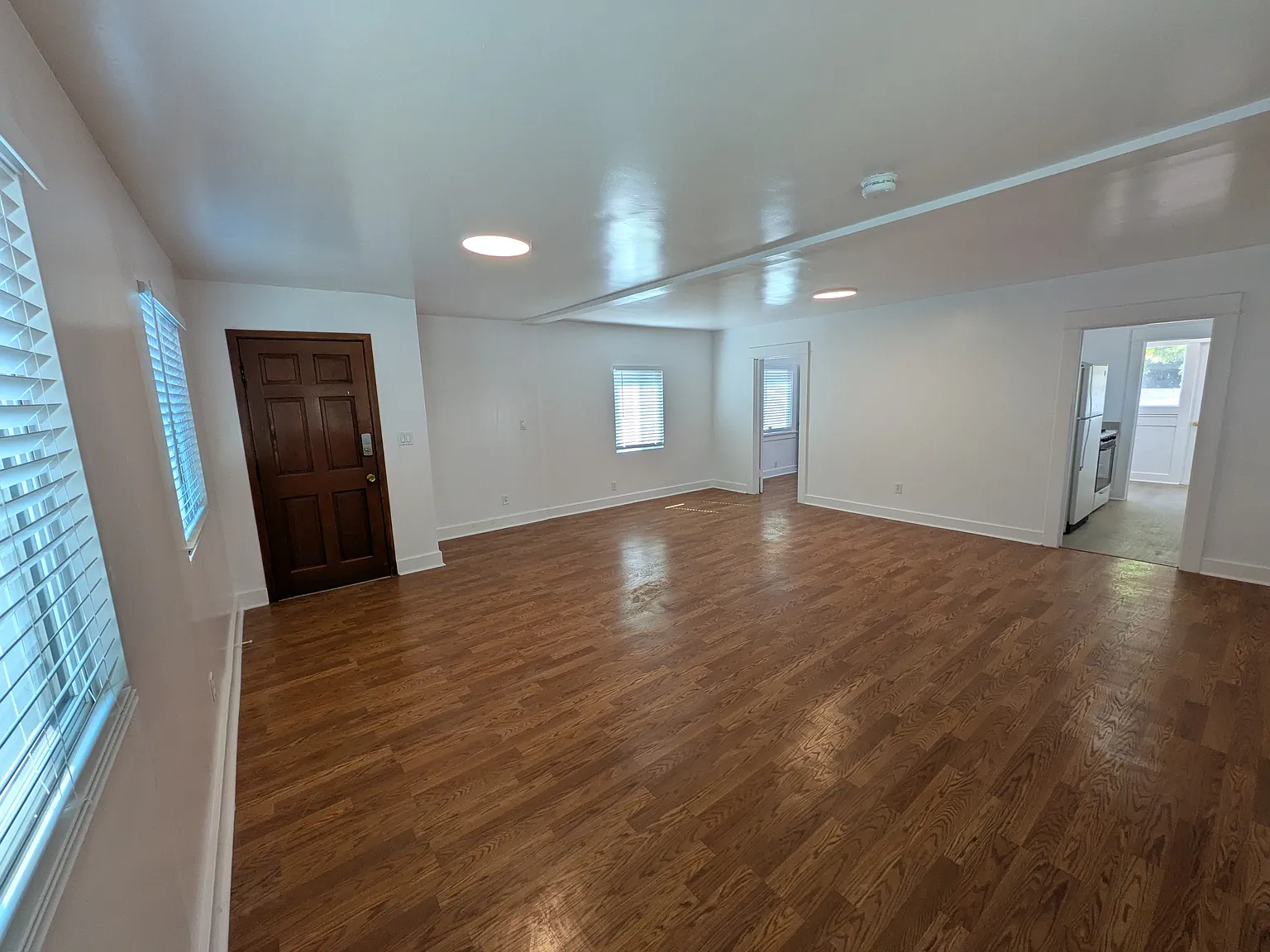 1 bed, 700 sqft, $2,650 — Photo 3