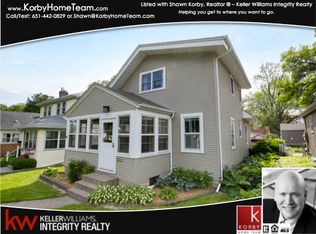 1381 Arona St, Saint Paul, MN 55108