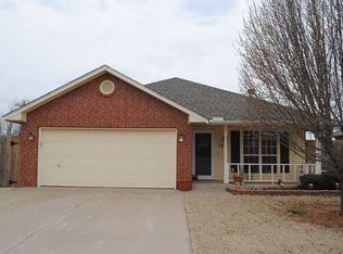 1301 Washington Cir, Moore, OK 73160