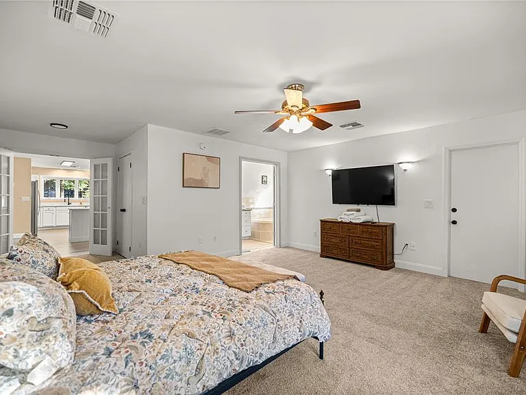 1408 NE 42nd Ave — Photo 28
