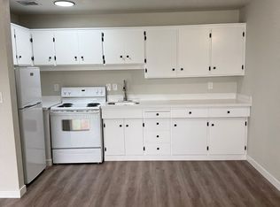 8620 Roosevelt Way NE #204, Seattle, WA 98115