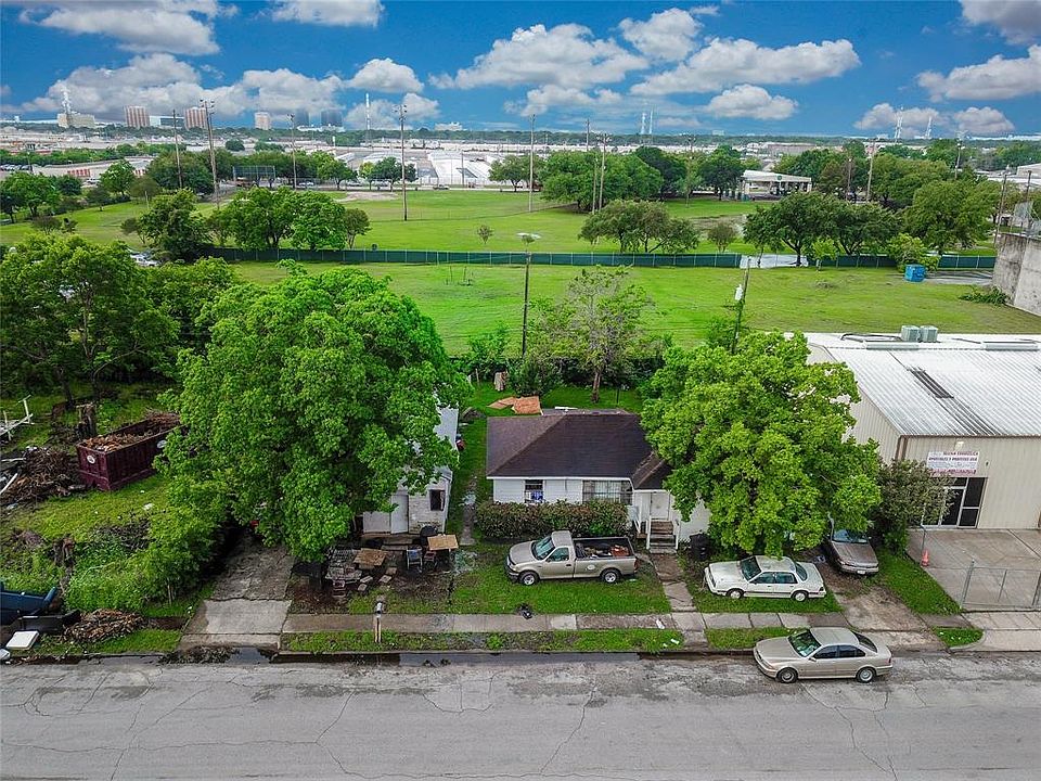 1st image of 9013 Pagewood Ln