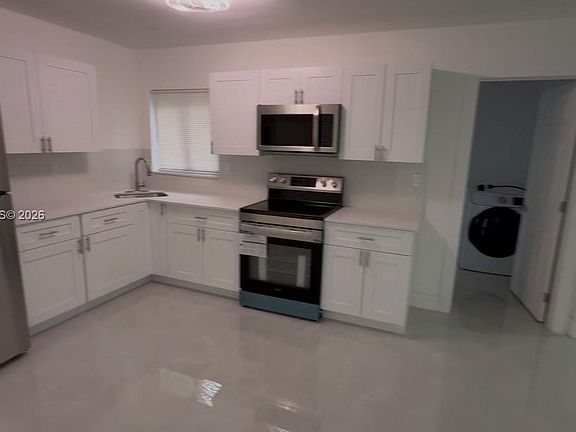 3rd image of 1350 NW 189th Ter