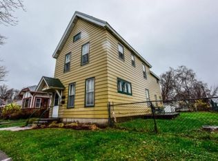 661 Hall Ave, Saint Paul, MN 55107
