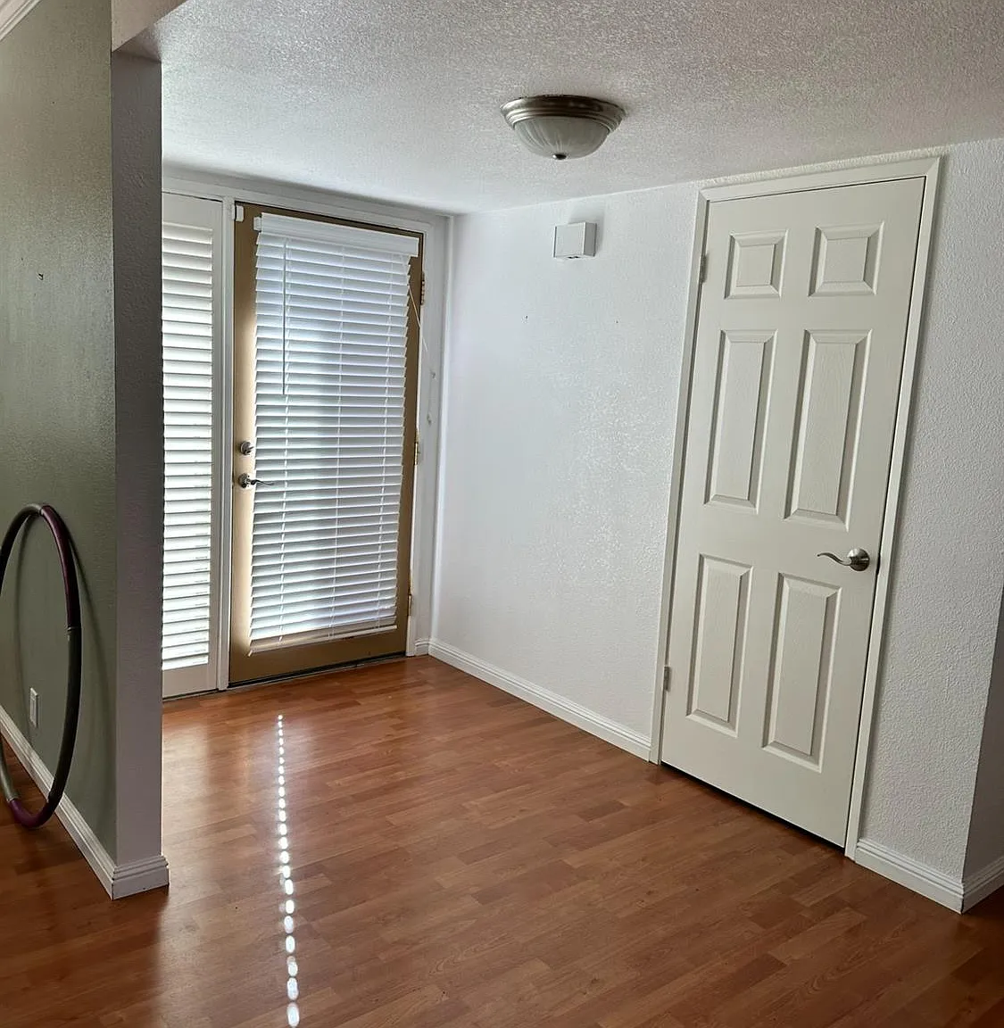 2 bed, 1583 sqft, $3,195 — Photo 3