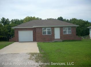 42 NW 291st Rd, Centerview, MO 64019