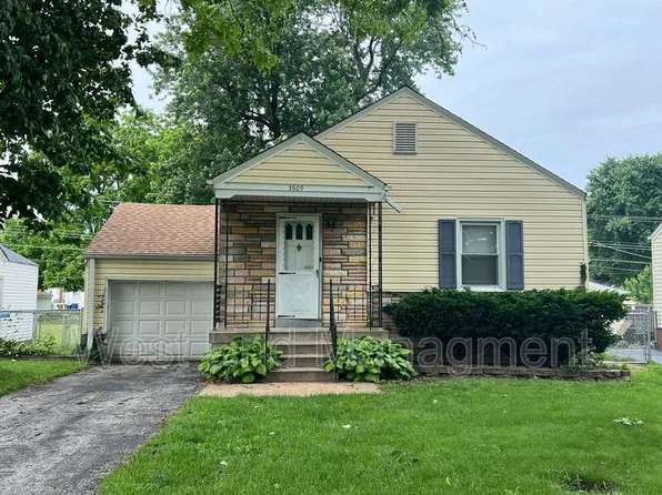 3605 Saint Gregory Ln, Saint Ann, MO 63074