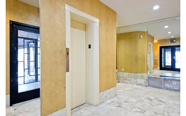 Rented by Douglas Elliman | media 19