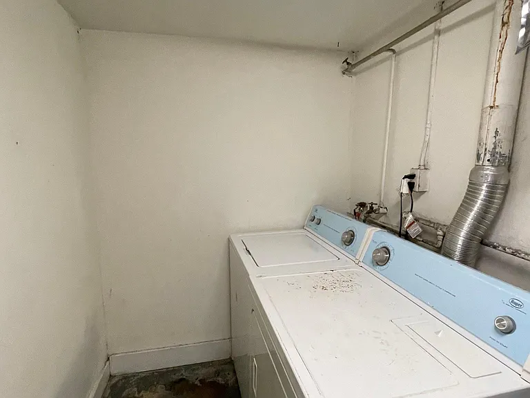 4131 Prytania St — Photo 9