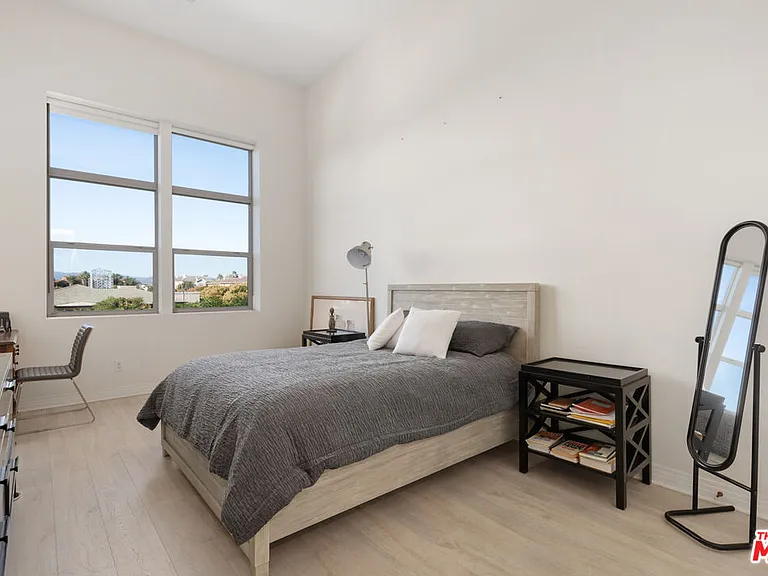 7100 Playa Vista Dr #405 — Photo 13