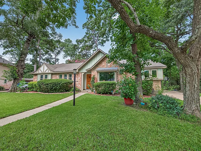 23011 Fox Hunt Dr — Photo 7