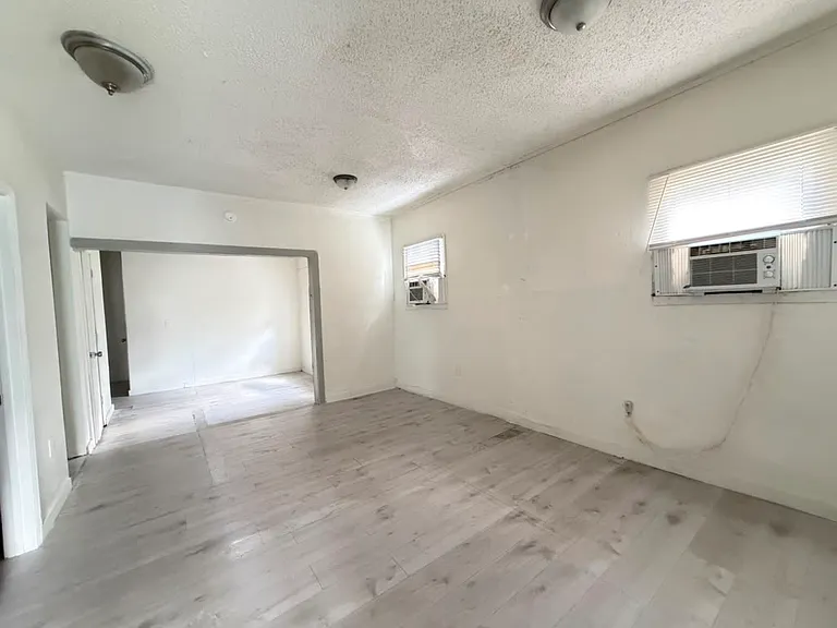 4427 Raleigh St — Photo 13