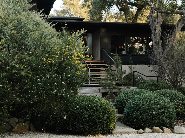 684 Ladera Ln — Photo 23