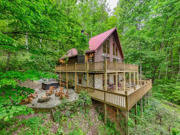 38 Tranquility Pines, Robbinsville, NC 28771