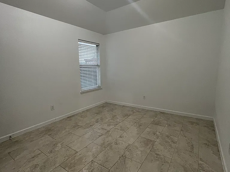 6304 Spring Ranch Dr — Photo 13