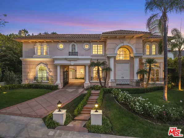3815 Marfield Ave, Tarzana, CA 91356