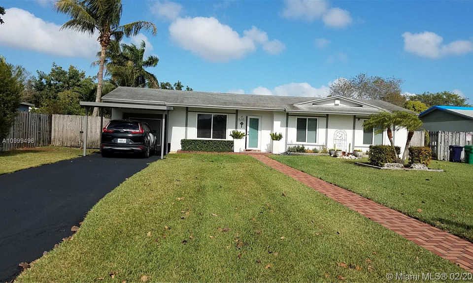 1st image of 18521 SW 92nd Ct