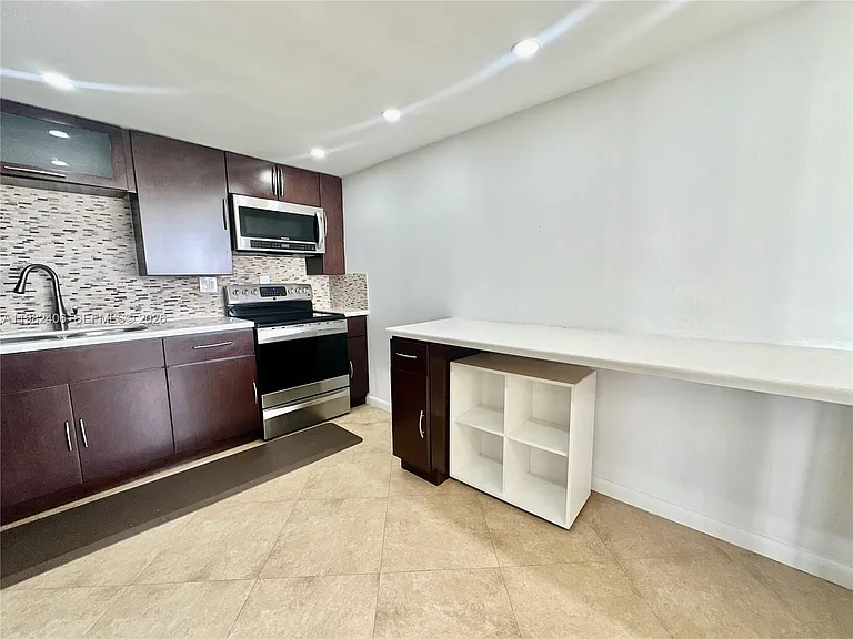 3180 S Ocean Dr #401 — Photo 41