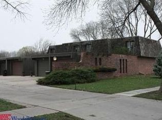2331 S 74th St UNIT 44, Lincoln, NE 68506