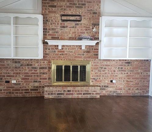 2nd image of 3104 Elma Dr