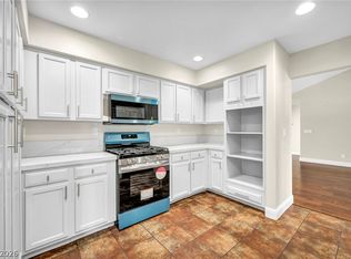 1901 Booker Ct, Las Vegas, NV 89128