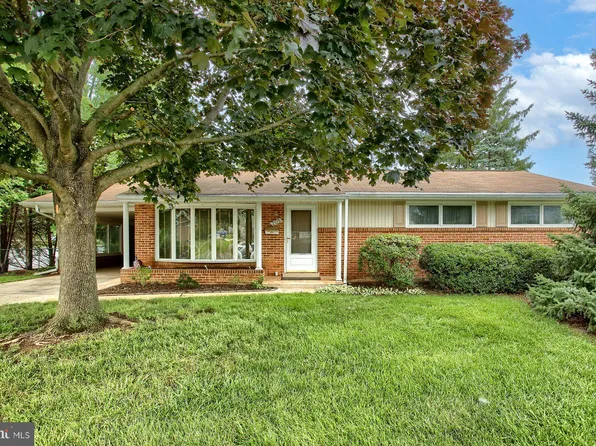 705 Sharon St, New Cumberland, PA 17070