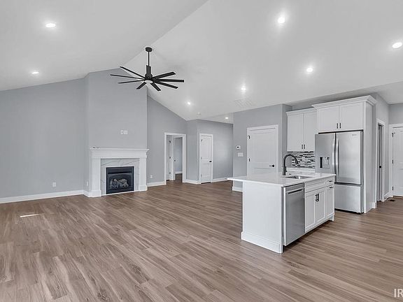 5th image of 4810 N Thomas Rd