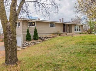 10095 Trail Haven Rd, Hamel, MN 55340