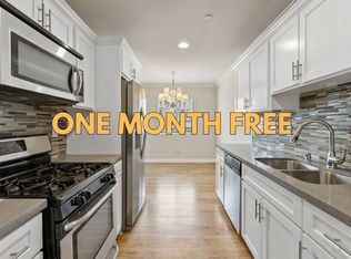 874 N Edgemont St, Los Angeles, CA 90029