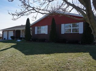 424 Shorewood Ct, Valparaiso, IN 46385