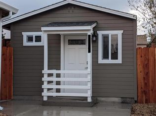 1620 Waring St #B, Seaside, CA 93955