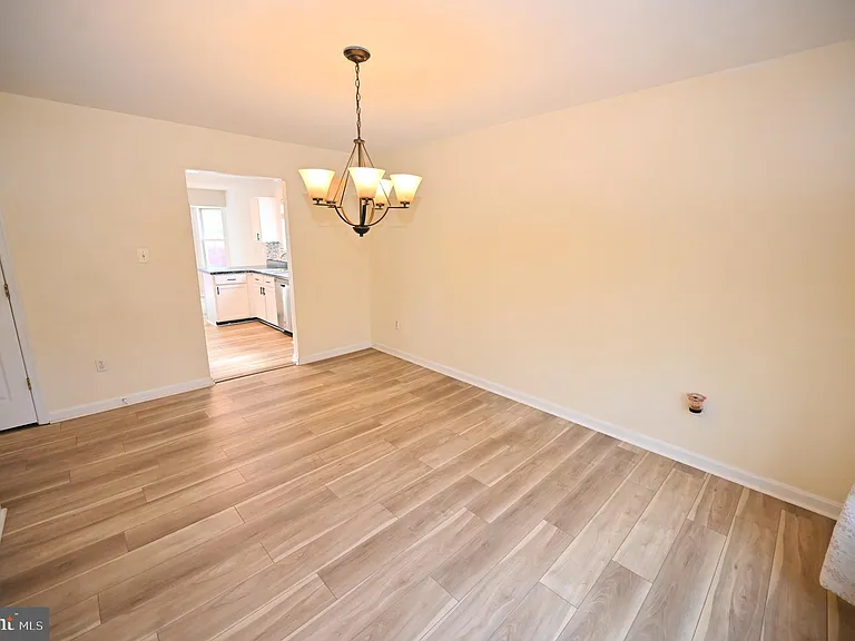 9172 Granite Ct — Photo 18