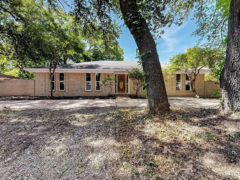 5315 Everglade Rd — Photo 1