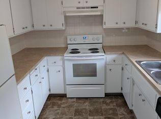 3213 Grand Ave #12, Des Moines, IA 50312