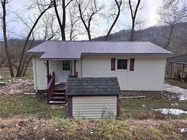 12286 Little Kanawha Pkwy, Creston, WV 26141