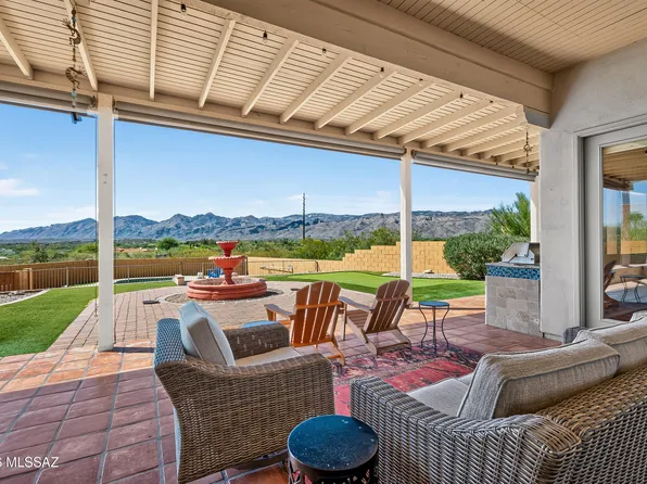 985 N Arizona Estates Loop, Tucson, AZ 85748