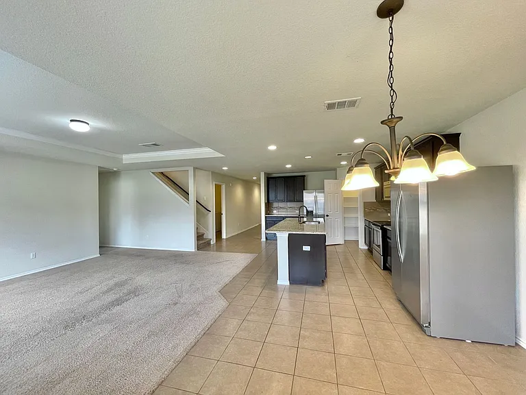 304 W Orion Dr — Photo 9