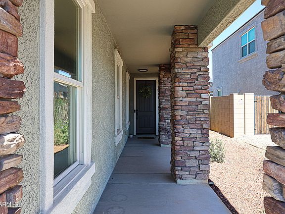 3rd image of 29918 W MONTEREY Drive