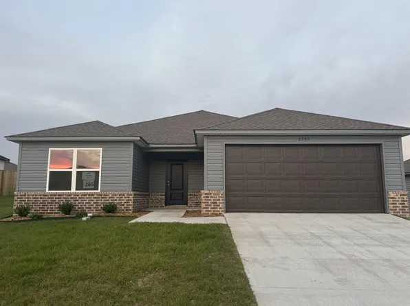 2353 Bassett St, Benton, AR 72019