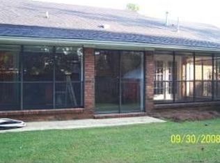 1203 Nixon Dr, Tupelo, MS 38801
