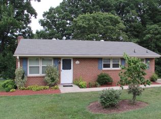 1442 Freeborn Cir, Roanoke, VA 24014