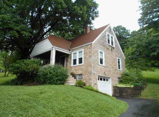 1499 Stoltz Rd, Bethel Park, PA 15102
