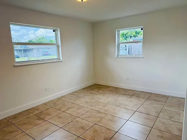 6250 SW 39th St #6250 — Photo 3