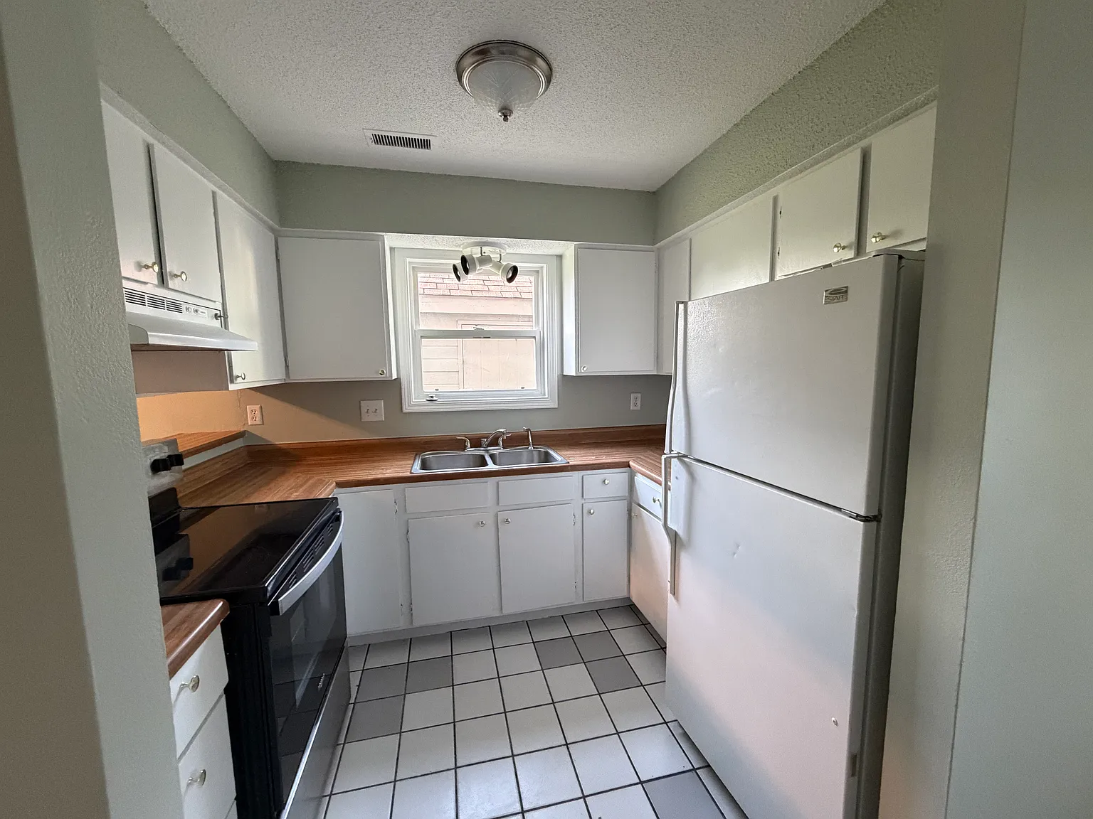 510 S 12th St — Photo 3