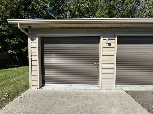 1936 Goddard Rd APT 1, Lincoln Park, MI 48146