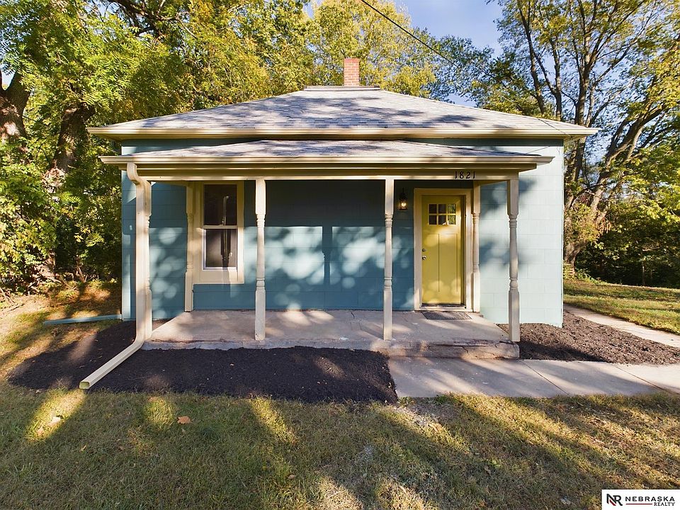 1st image of 1821 Lincoln Ave