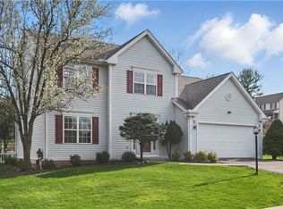 827 Brookfield Dr, Seven Fields, PA 16046